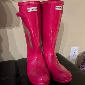 Brand New Hunter Rain Boots in Pink, Size 5